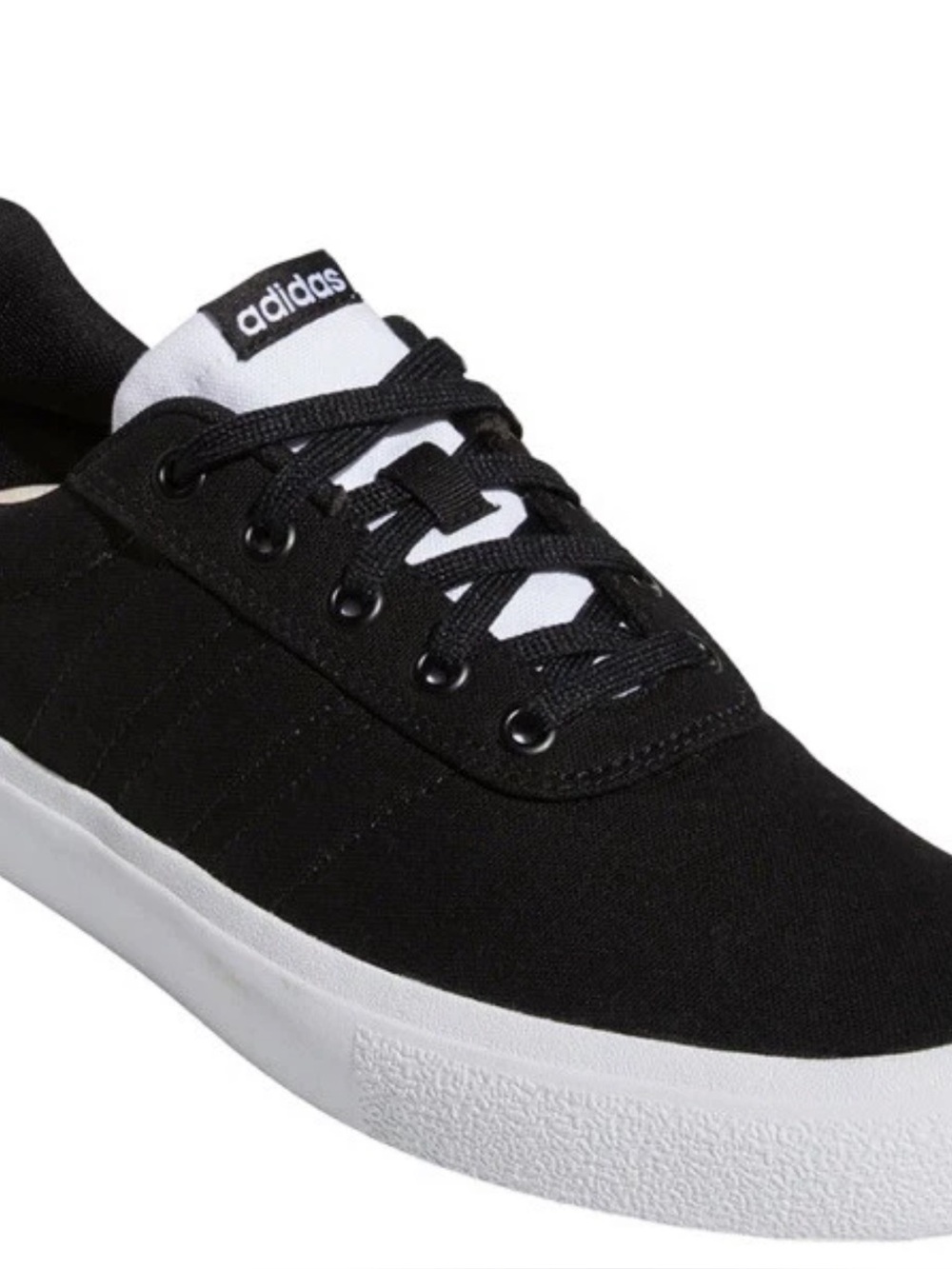 Adidas men’s vucraid 3R men’s skate shoes sneakers black and white size 10.5